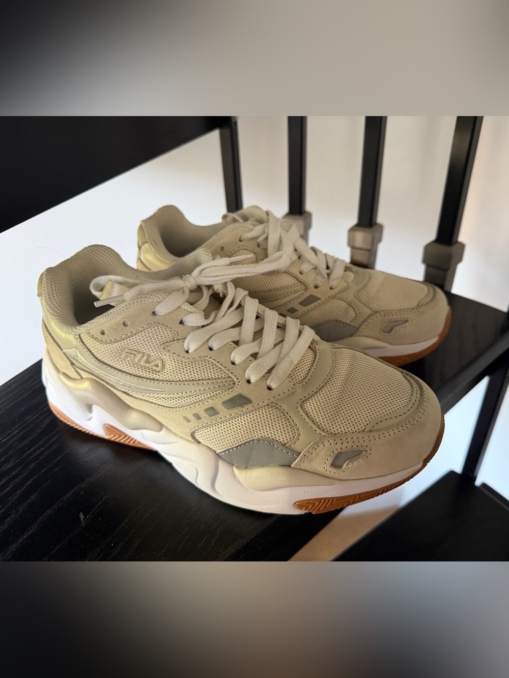 Fila Sonicburst Women’s Beige Mesh & Suede Retro Runner Sneakers